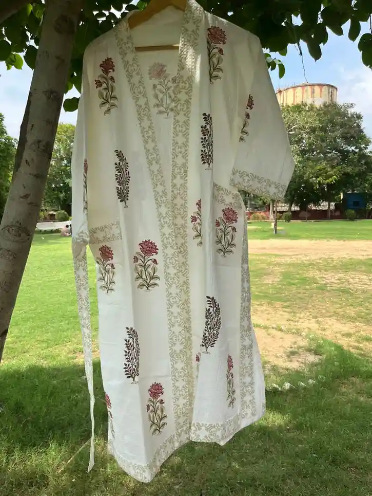 Ruhani Wrap Handblock Bathrobe - Image 3