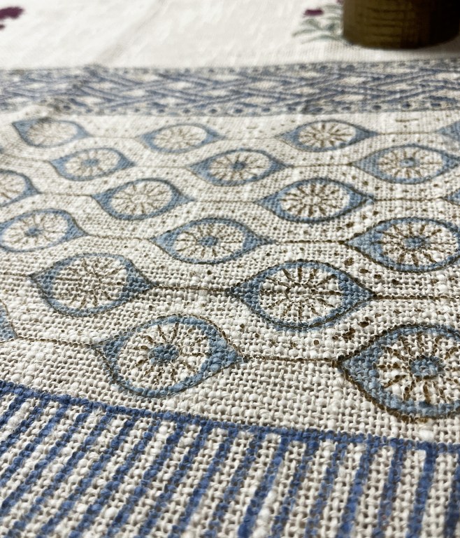 Tarang Handloom Table Runner - Image 2